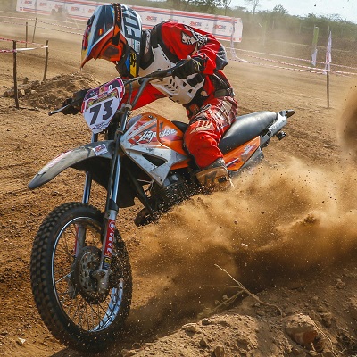 Special Flame-Resistant Fabrics for Motorcycle Riders